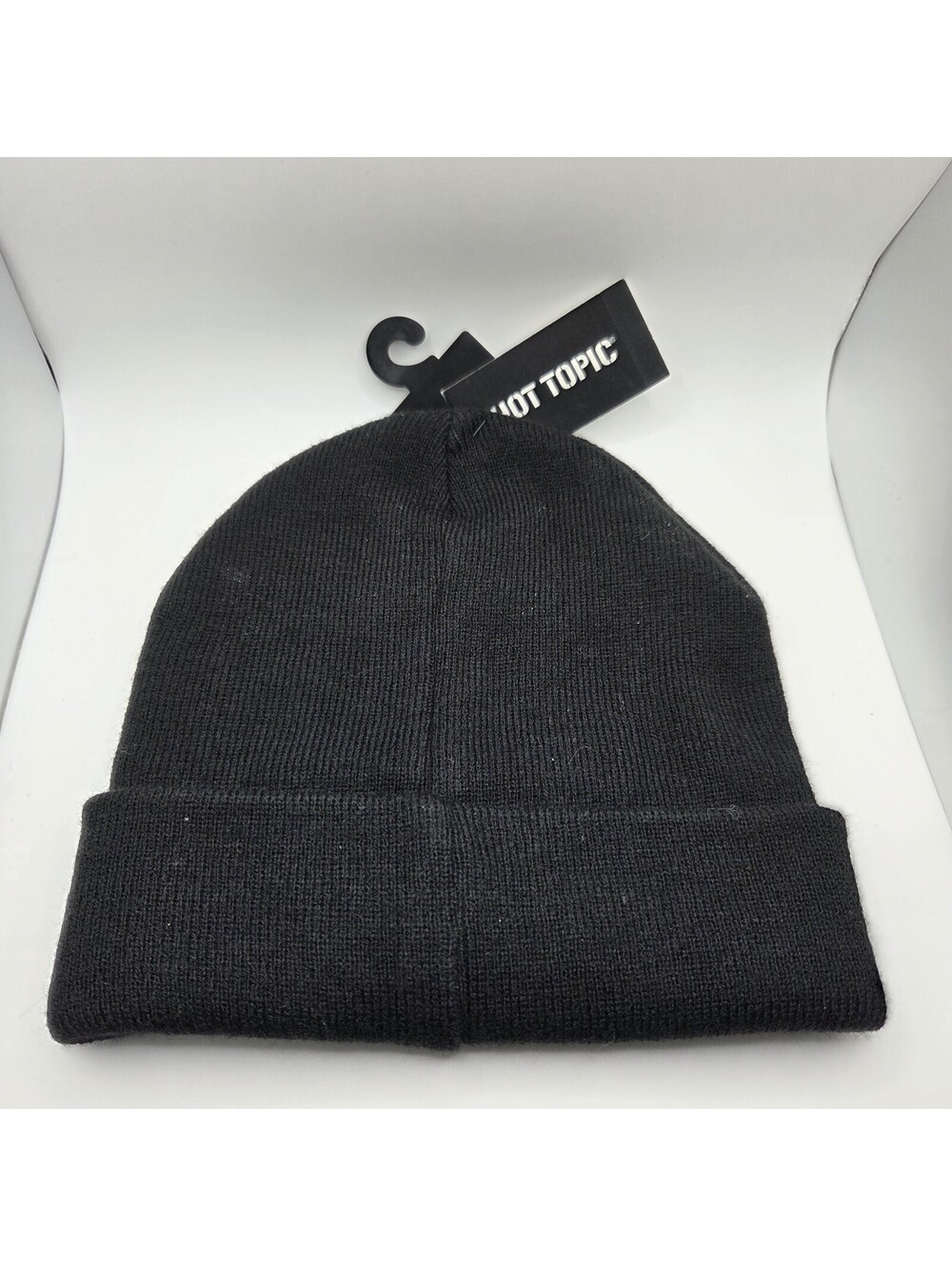 Hot Topic Beanie Y2K Grunge Skull Wings Cross Black Punk NWT - Picture 4 of 4